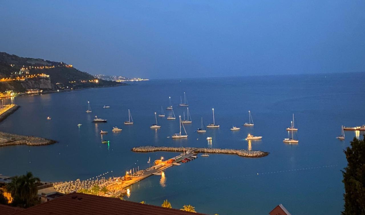 Villa L'Ensoleillee Vue Panoramique Mer, 250 M De La Plage Et Du Centre Ville Menton Dış mekan fotoğraf